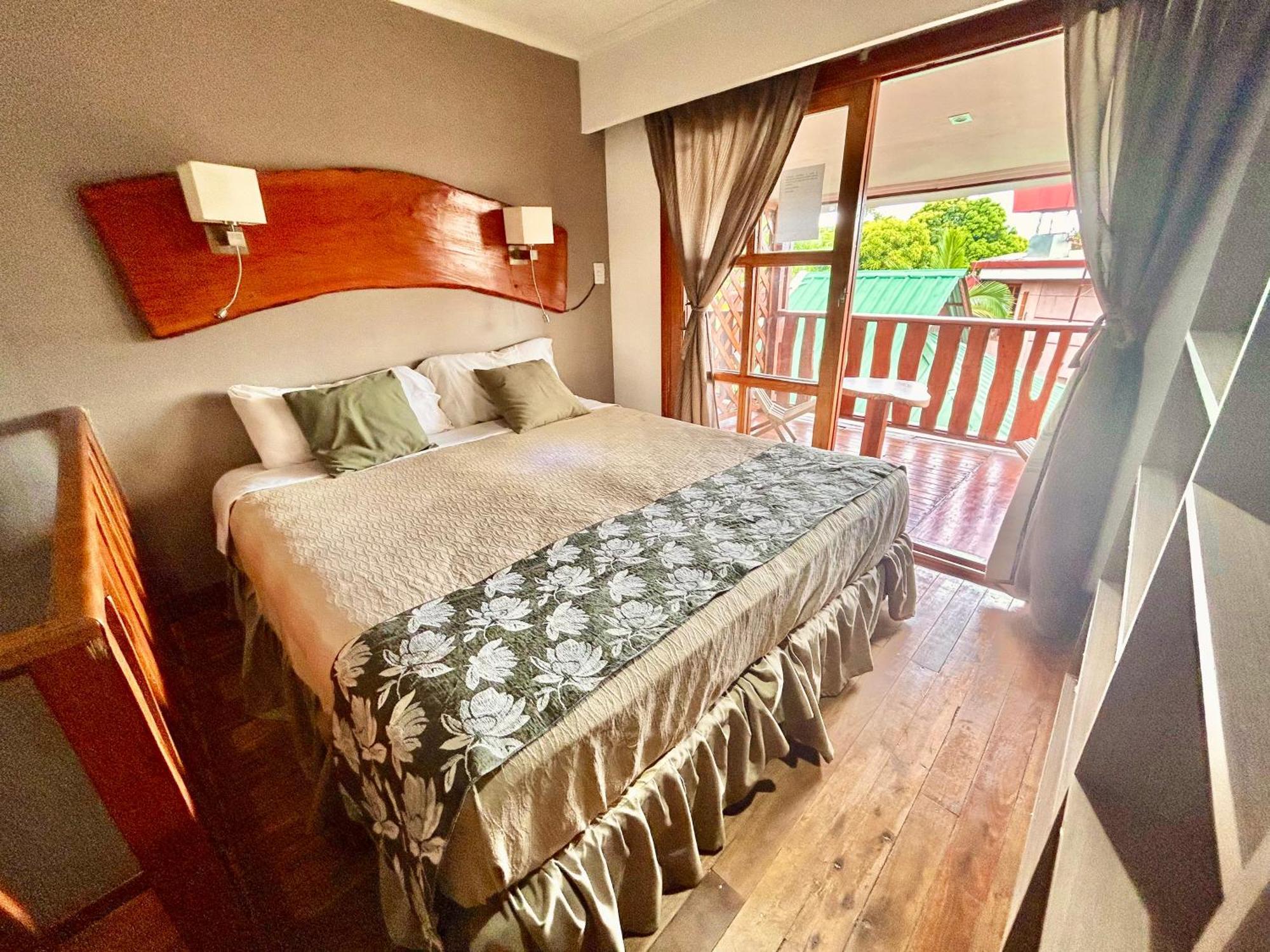 Tupa Hotel Iguazu プエルト・イグアス エクステリア 写真
