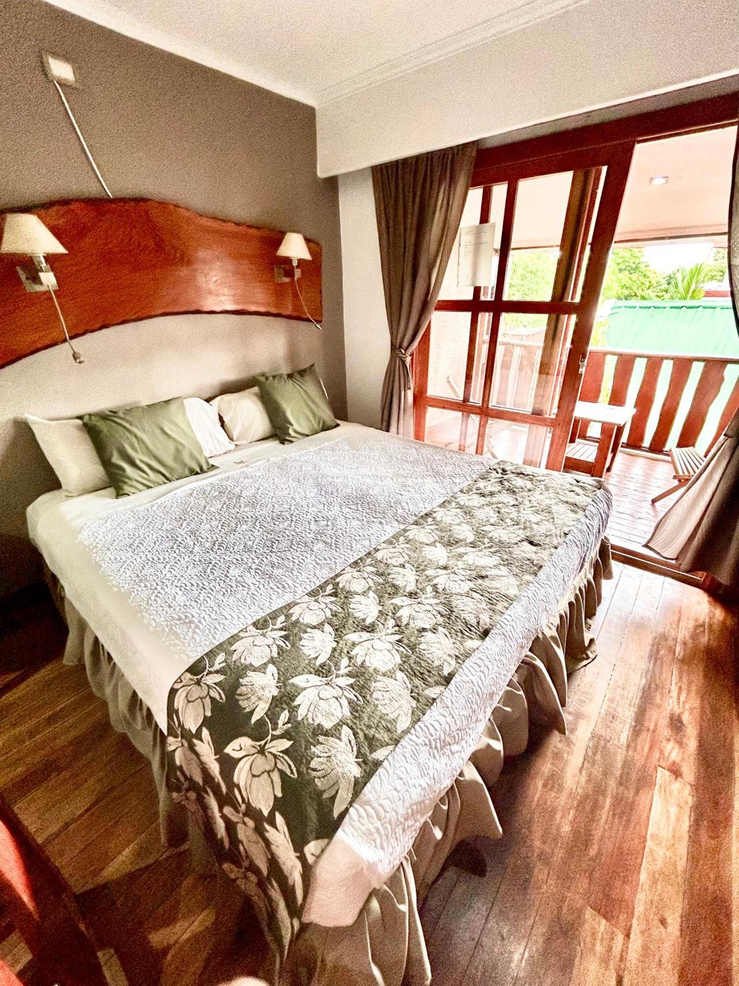 Tupa Hotel Iguazu プエルト・イグアス エクステリア 写真