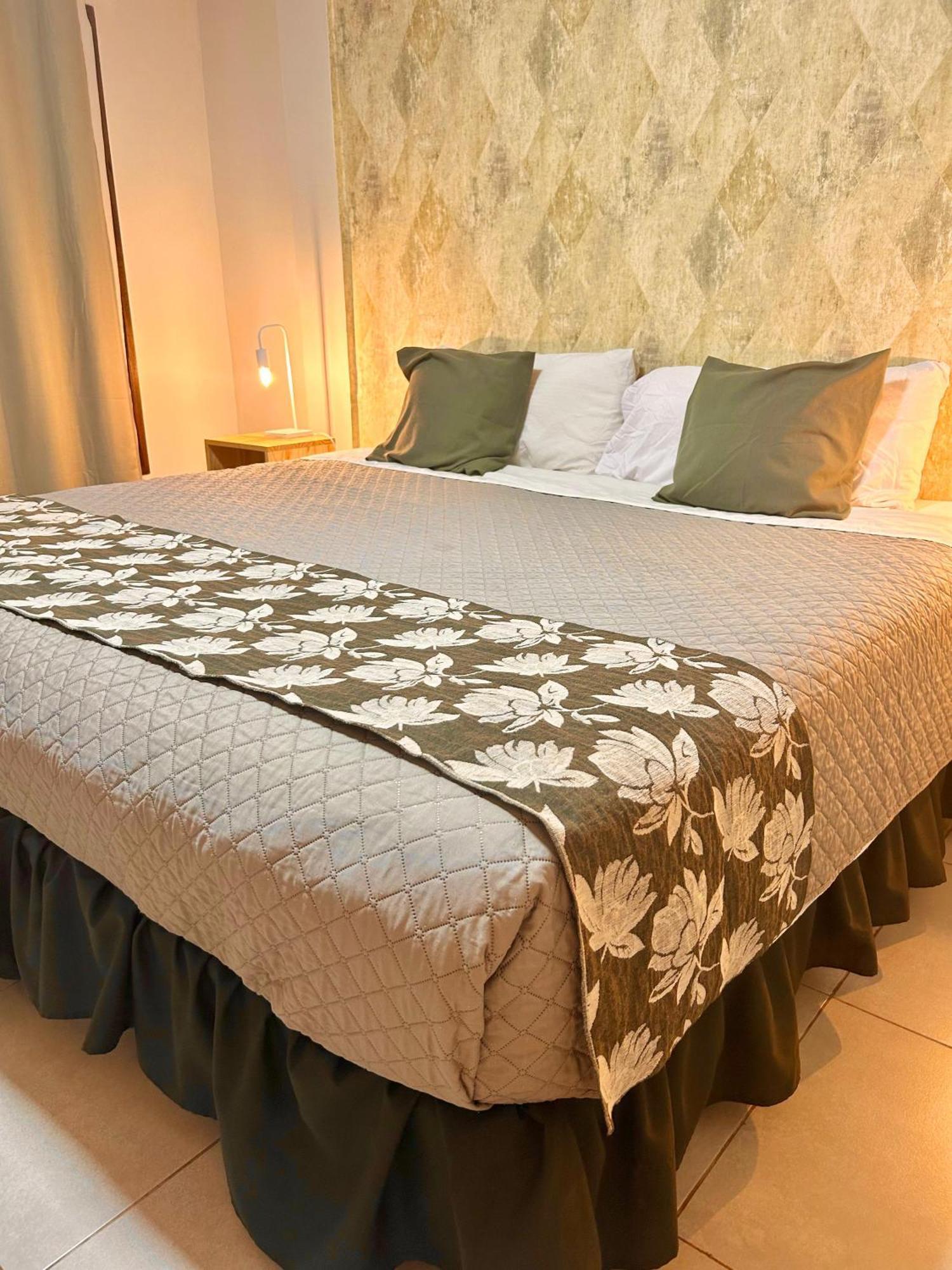 Tupa Hotel Iguazu プエルト・イグアス エクステリア 写真